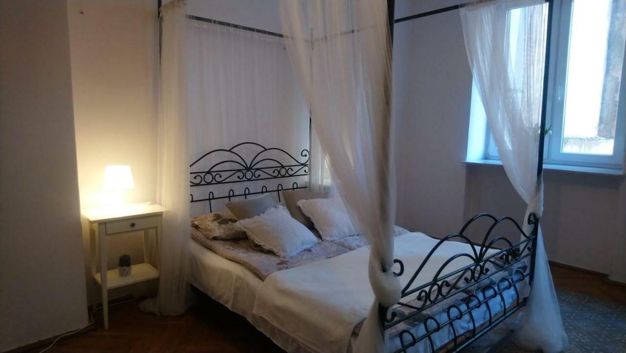 Ferienwohnung Warszawa, Centrum, Wiejska 15, Kamienica Exterior foto